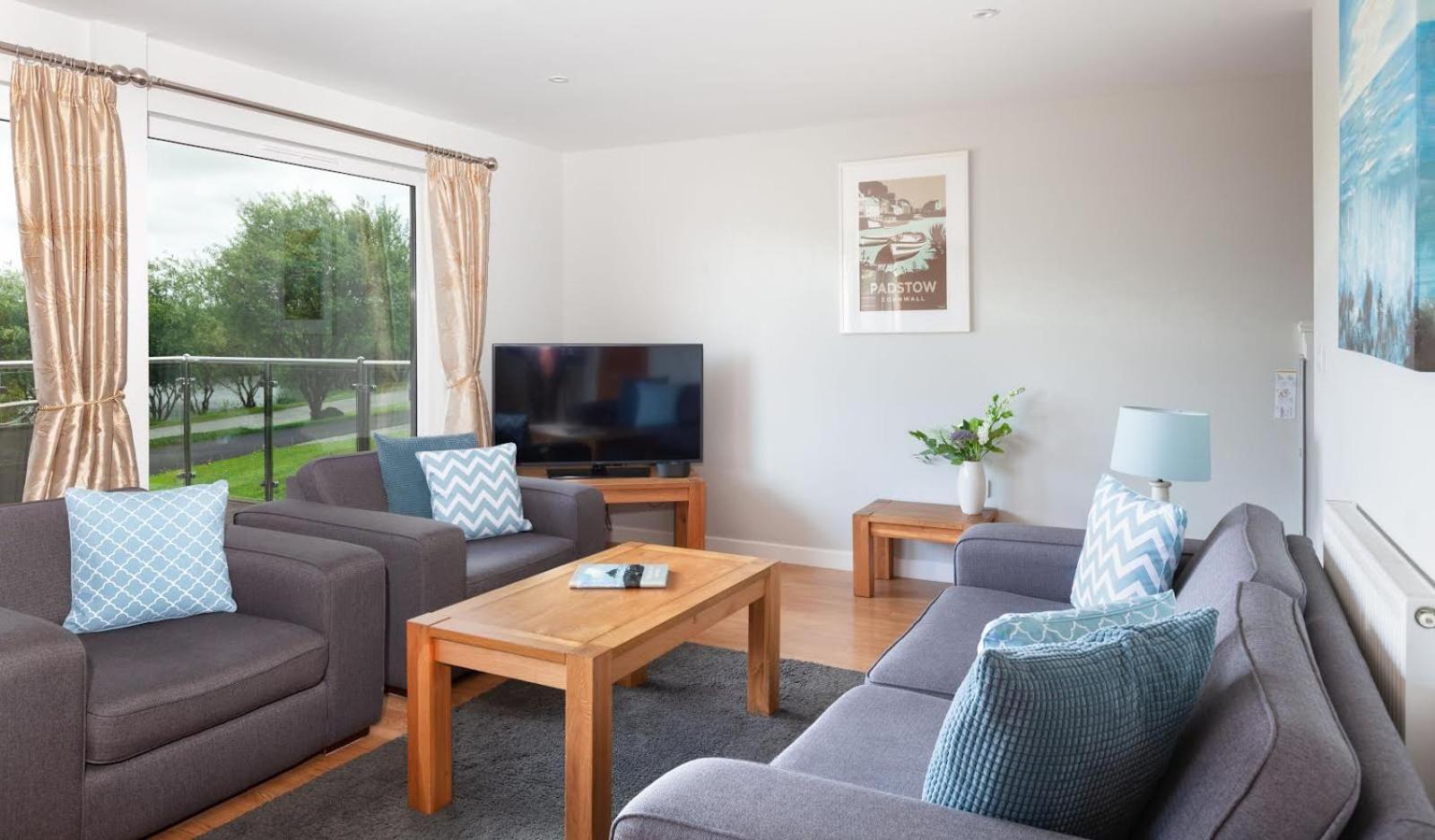 Kingfisher Hot Tub & Log Burner House On Premium Lakeside With Resort Facilities St Columb Major Esterno foto
